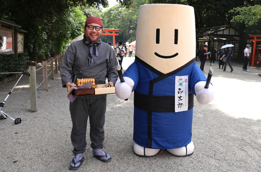 合間をみて印太郎と記念撮影