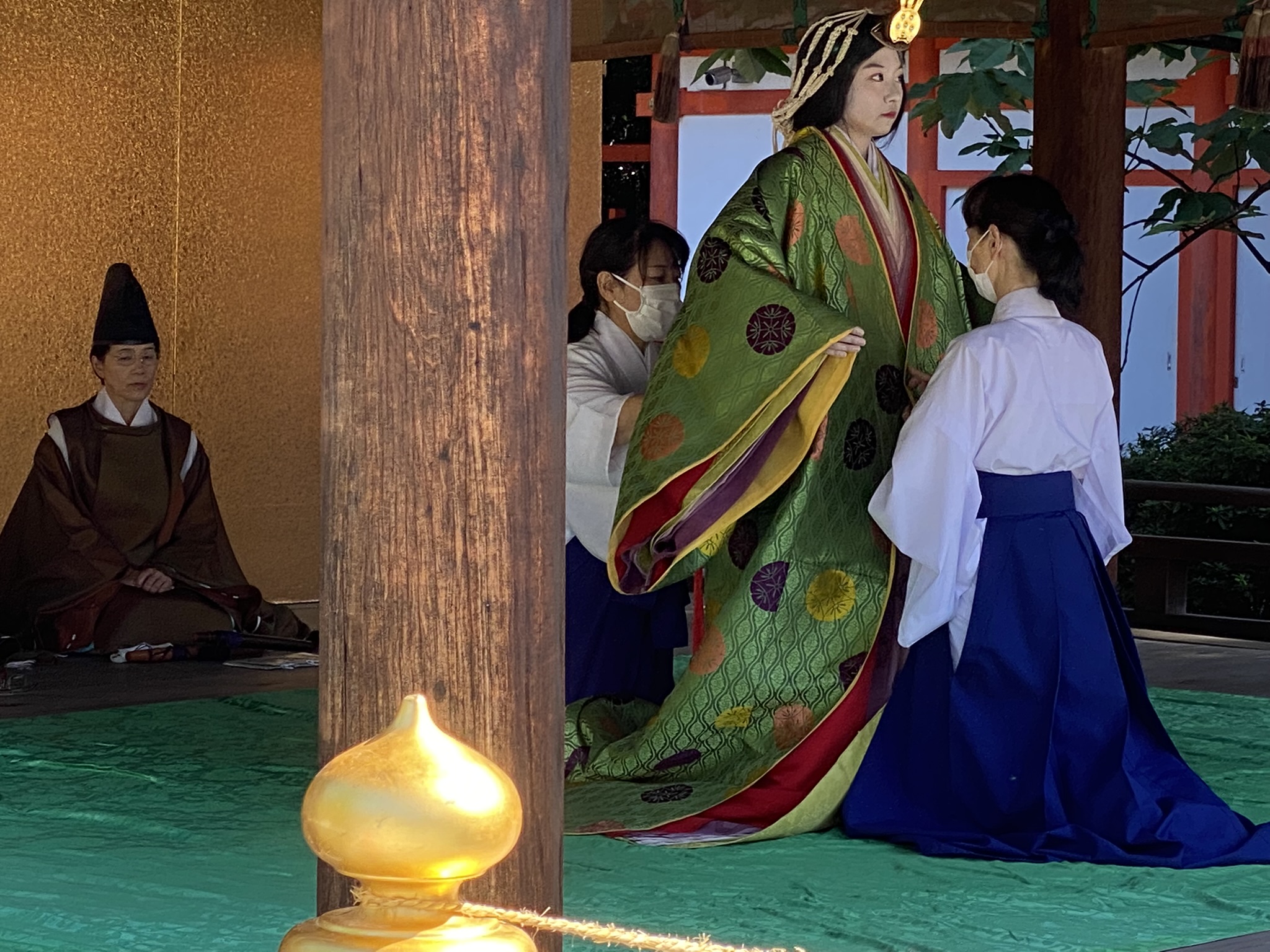2022年十二単衣と王朝の舞